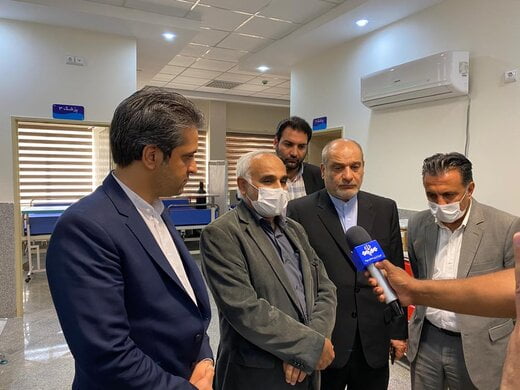 فیلم | رئیس دانشگاه علوم پزشکی هرمزگان از بیمارستان ها ، مراکز درمانی و اوقات فراغت منطقه آزاد قشم بازدید کرد