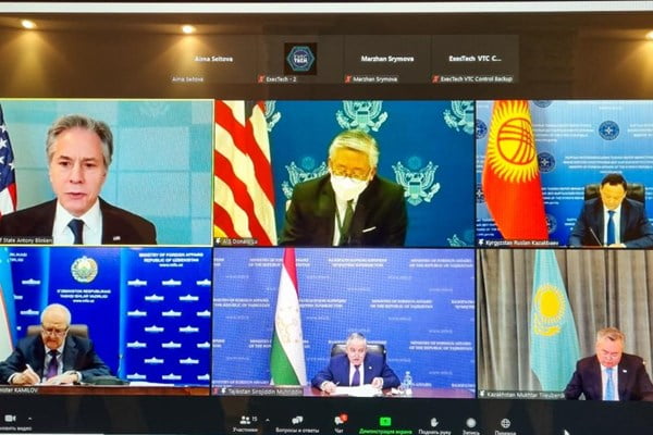 اوکراین محور نشست مجازی وزرای خارجه آسیای مرکزی و آمریکا