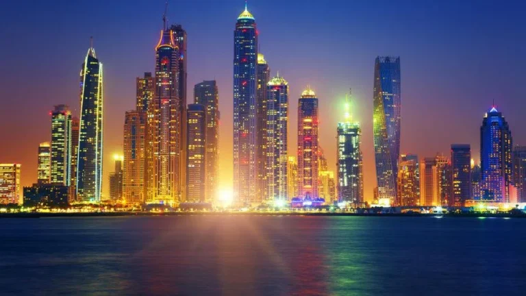 آیا دریافت پاسپورت دبی با خرید ملک امکان پذیر است؟
