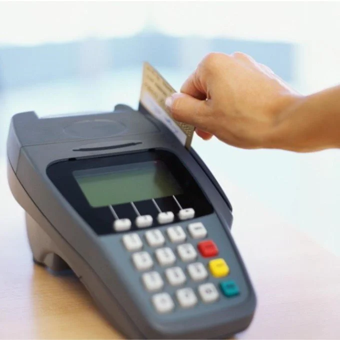 What is a pin pad in a card reader