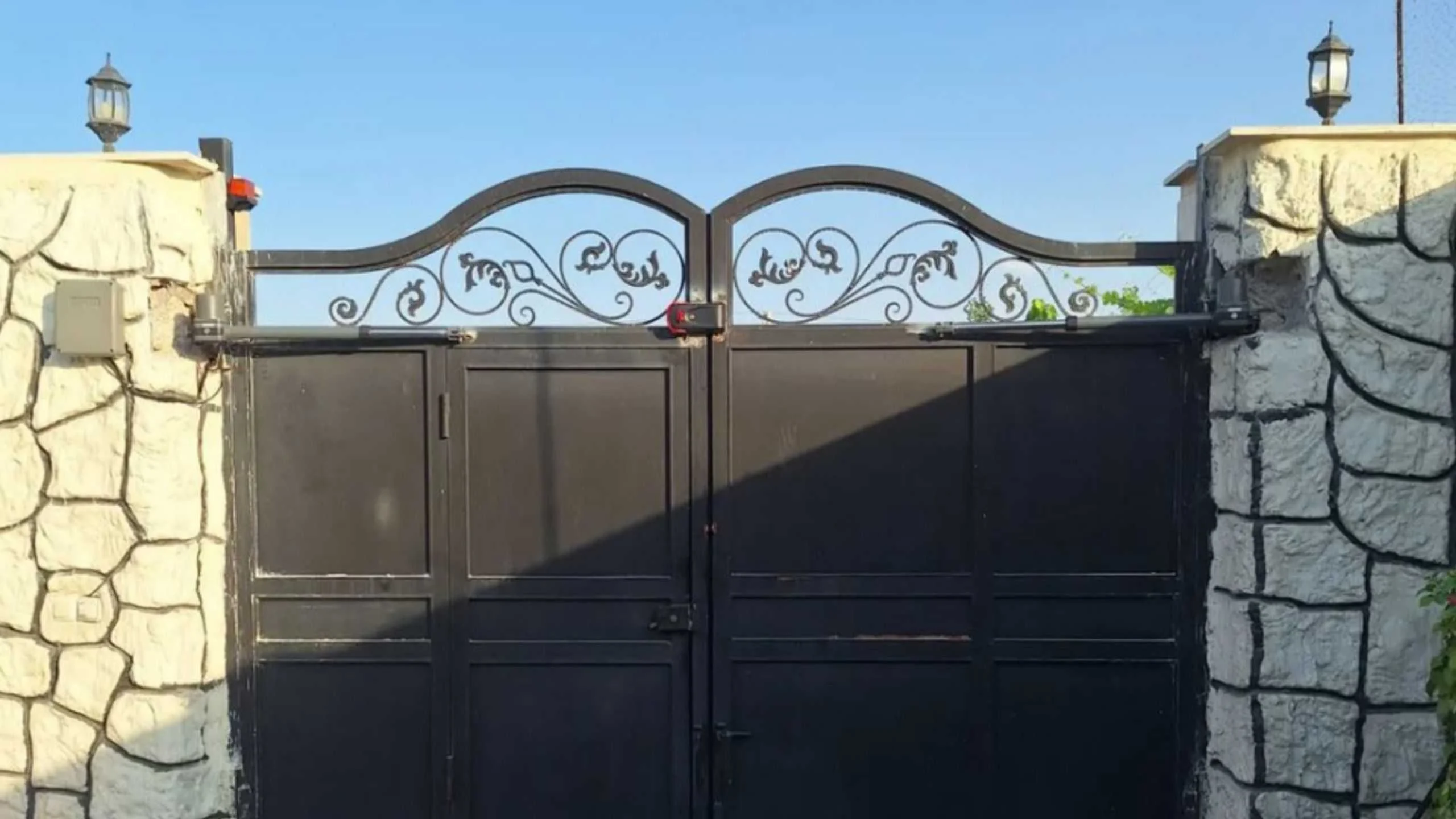 بهترین نمایندگی جک پارکینگ در کرمان 